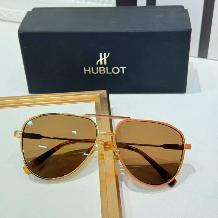 Picture of Hublot Sunglasses _SKUfw71164368fw